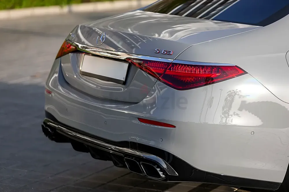 2024 S 63 AMG E-performance | Edition 1 | 8,000km only - Image 10