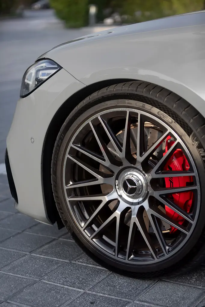 2024 S 63 AMG E-performance | Edition 1 | 8,000km only - Image 11