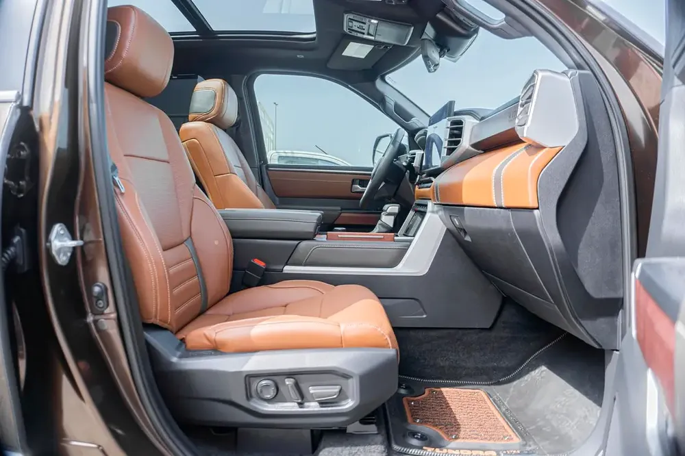 TOYOTA TUNDRA CREWMAX PLATINUM 2024 - Image 19