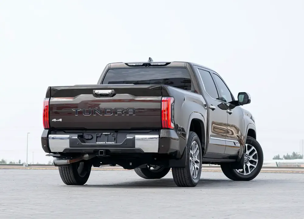 TOYOTA TUNDRA CREWMAX PLATINUM 2024 - Image 4