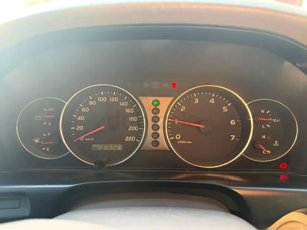 Toyota Land Cruiser GXR 2006 GCC Specs - Image 7