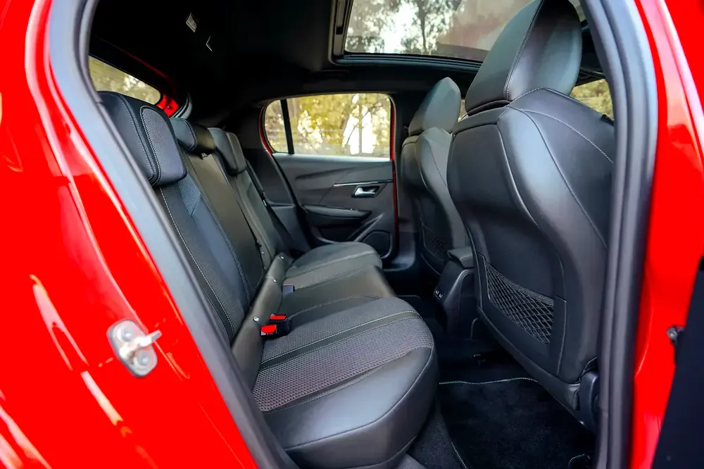 AED 674/Month | 208 GT | GCC Specs | REF#P01816 - Image 13
