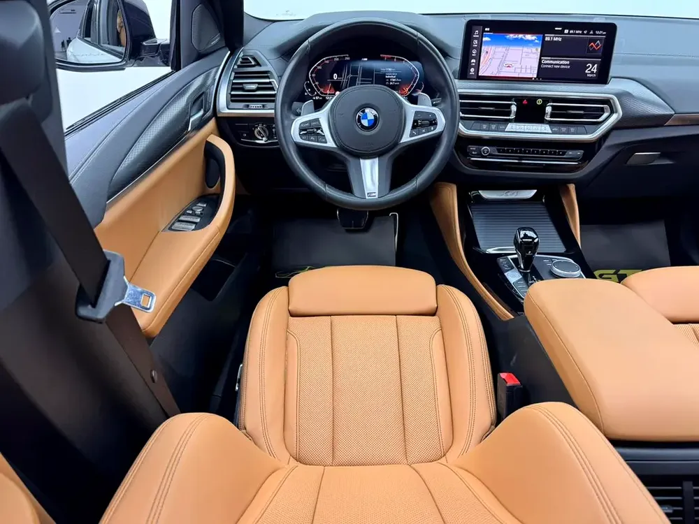 2024 BMW X4 xDrive30i M Sport, 2029 BMW Warranty + Service Pack, Full BMW Service History, GCC - Image 14