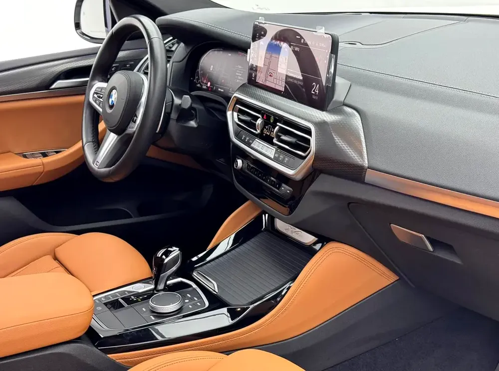 2024 BMW X4 xDrive30i M Sport, 2029 BMW Warranty + Service Pack, Full BMW Service History, GCC - Image 7