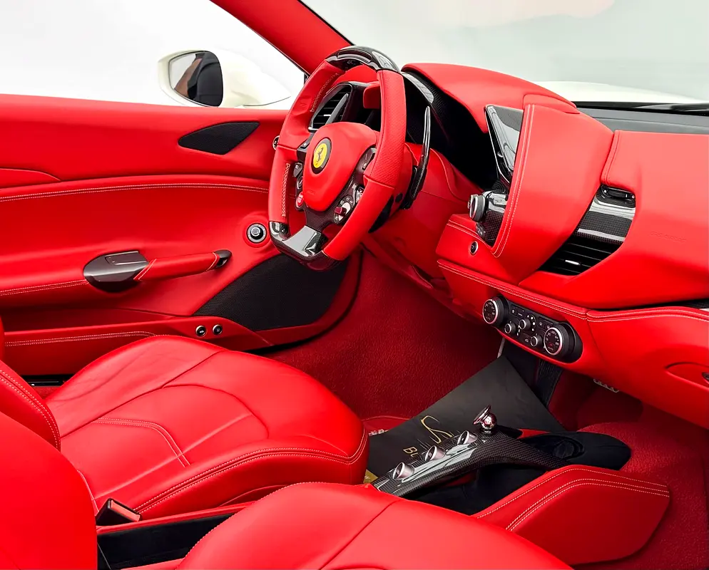 2017 Ferrari 488 Spider, Full Service History, Excellent Condition, GCC - Image 12