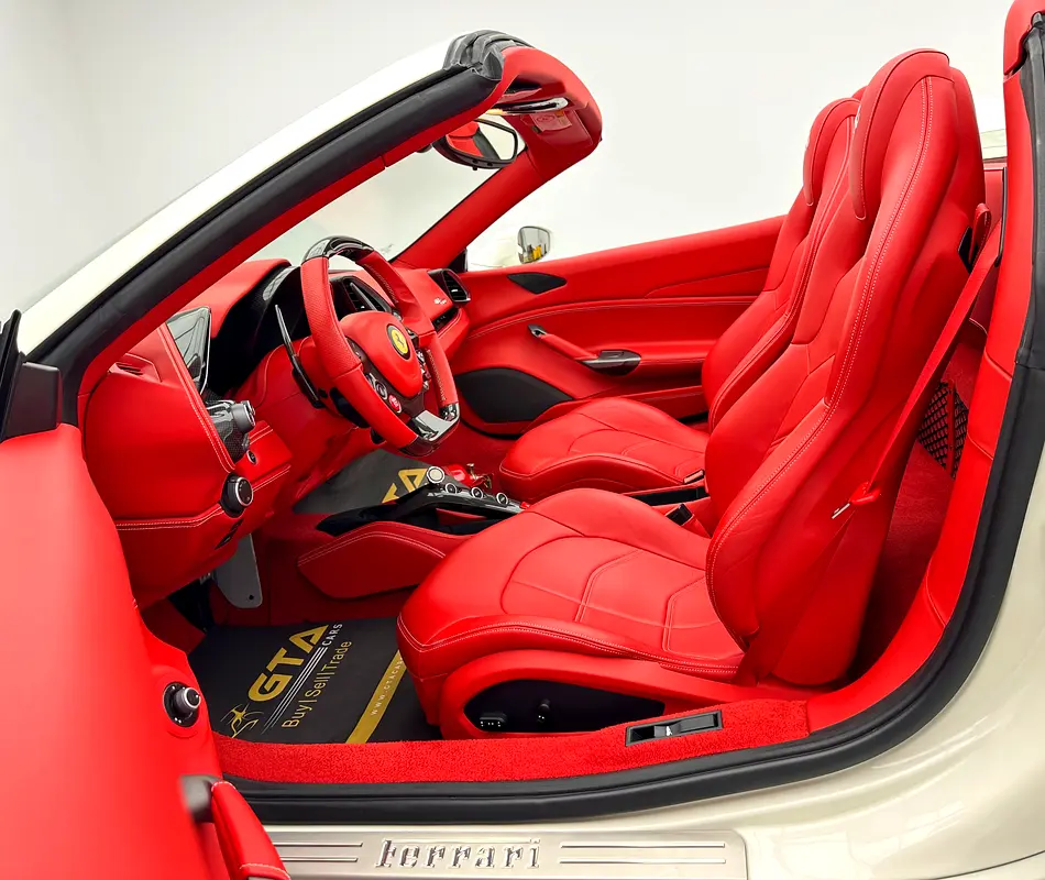 2017 Ferrari 488 Spider, Full Service History, Excellent Condition, GCC - Image 16