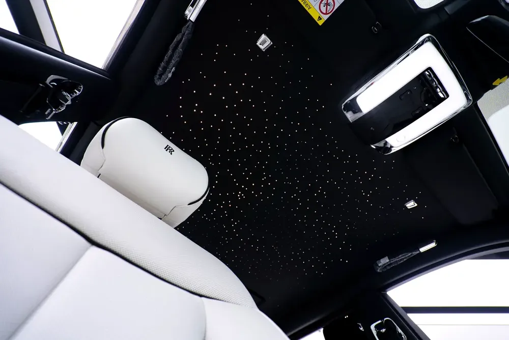 2026 ROLLS ROYCE PHANTOM EWB | GCC | MAIN DEALER WARRANTY SERVICE | VIP REAR SEATS - Image 18