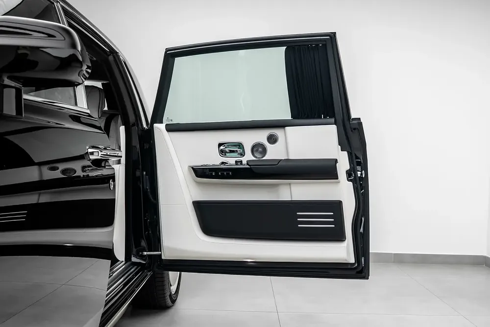 2026 ROLLS ROYCE PHANTOM EWB | GCC | MAIN DEALER WARRANTY SERVICE | VIP REAR SEATS - Image 7