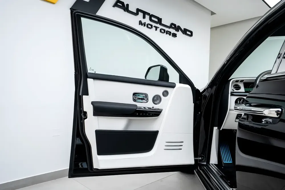 2026 ROLLS ROYCE PHANTOM EWB | GCC | MAIN DEALER WARRANTY SERVICE | VIP REAR SEATS - Image 8