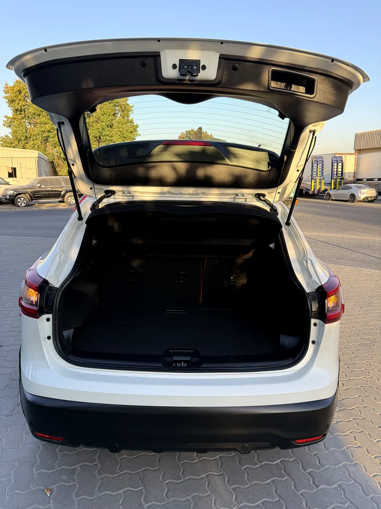 2021 NISSAN QASHQAI LIMITED SUNROOF 2.0 FULL OPTION CANADA SPEC - Image 15