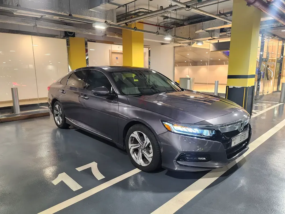 Honda Accord EX Turbo 2019 | GCC Specs | Low Mileage | Excellent Condition - Image 7