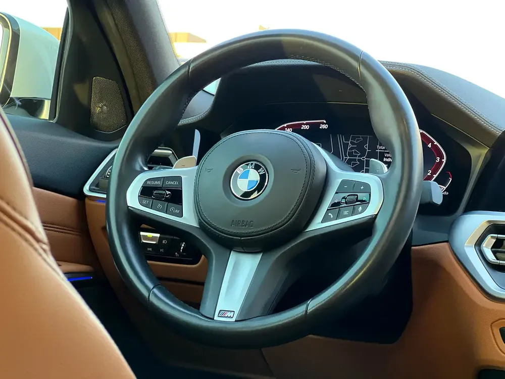 BMW 330i M-Kit GCC not negotiable - Image 15