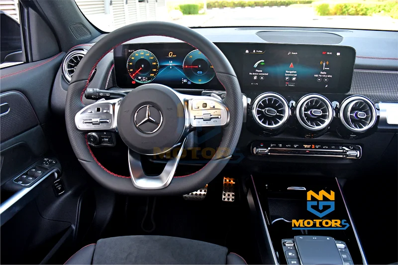 EQB 300 4Matic AMG 2023 - Image 14