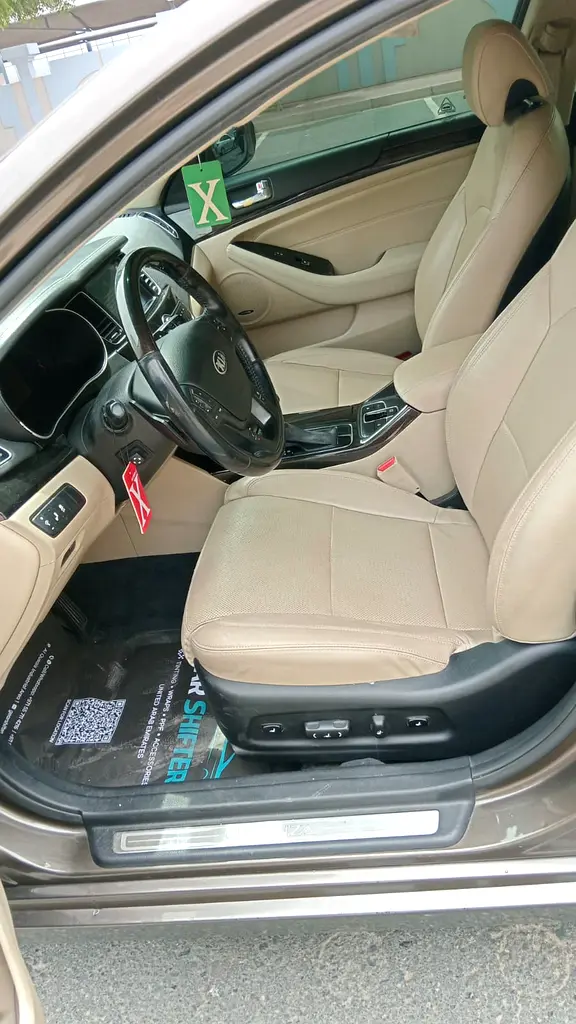 Kia Cadenza GDi Top, 2014, GCC Specs - Lady Driven - Image 10