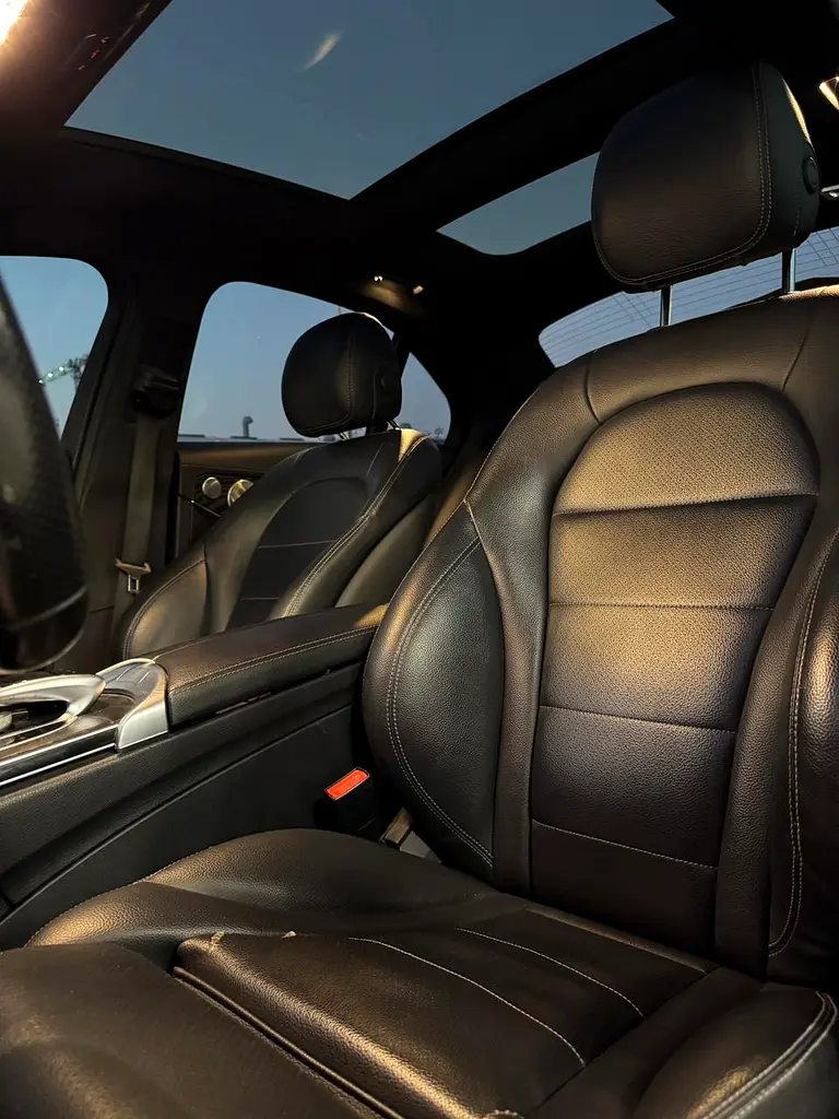 Mercedes-Benz C300 AMG 4MATIC | 2015 | Sport Luxury Sedan | Fully service | Excellent Condition - Image 7