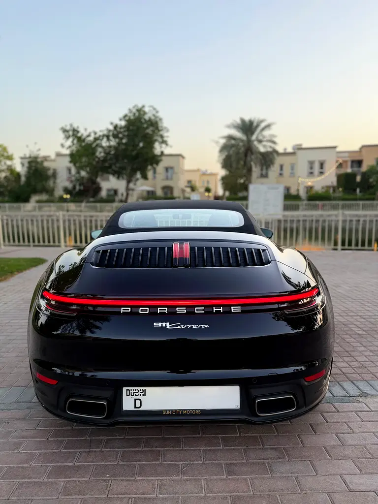 Porsche 911 Carrera 2023 GCC Specs - Image 10