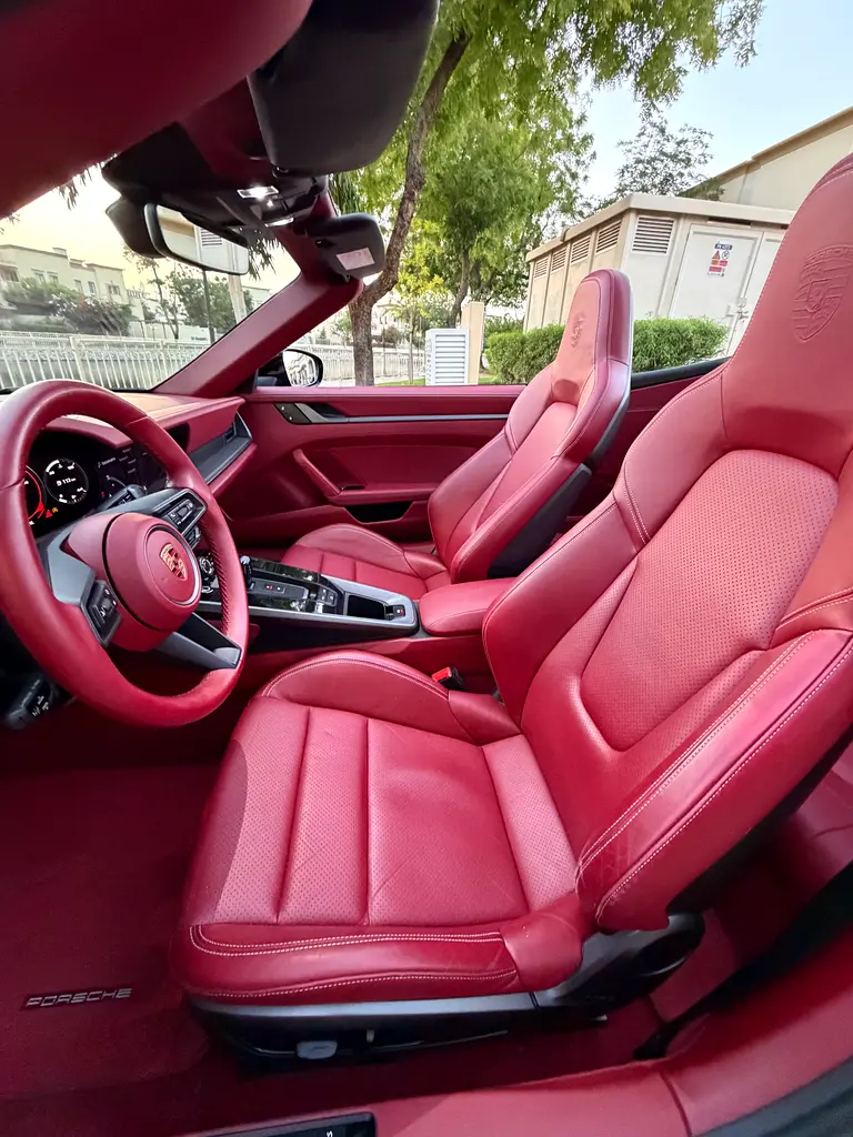 Porsche 911 Carrera 2023 GCC Specs - Image 11
