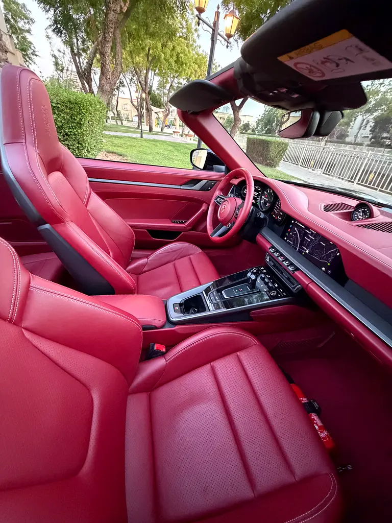 Porsche 911 Carrera 2023 GCC Specs - Image 19