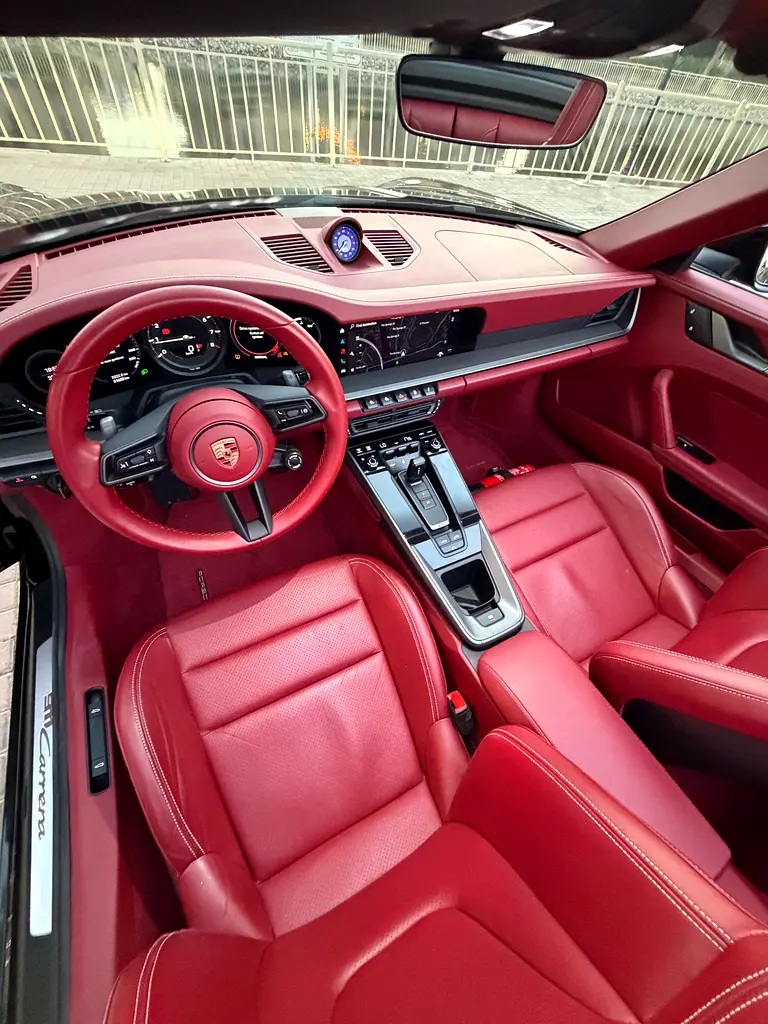 Porsche 911 Carrera 2023 GCC Specs - Image 8