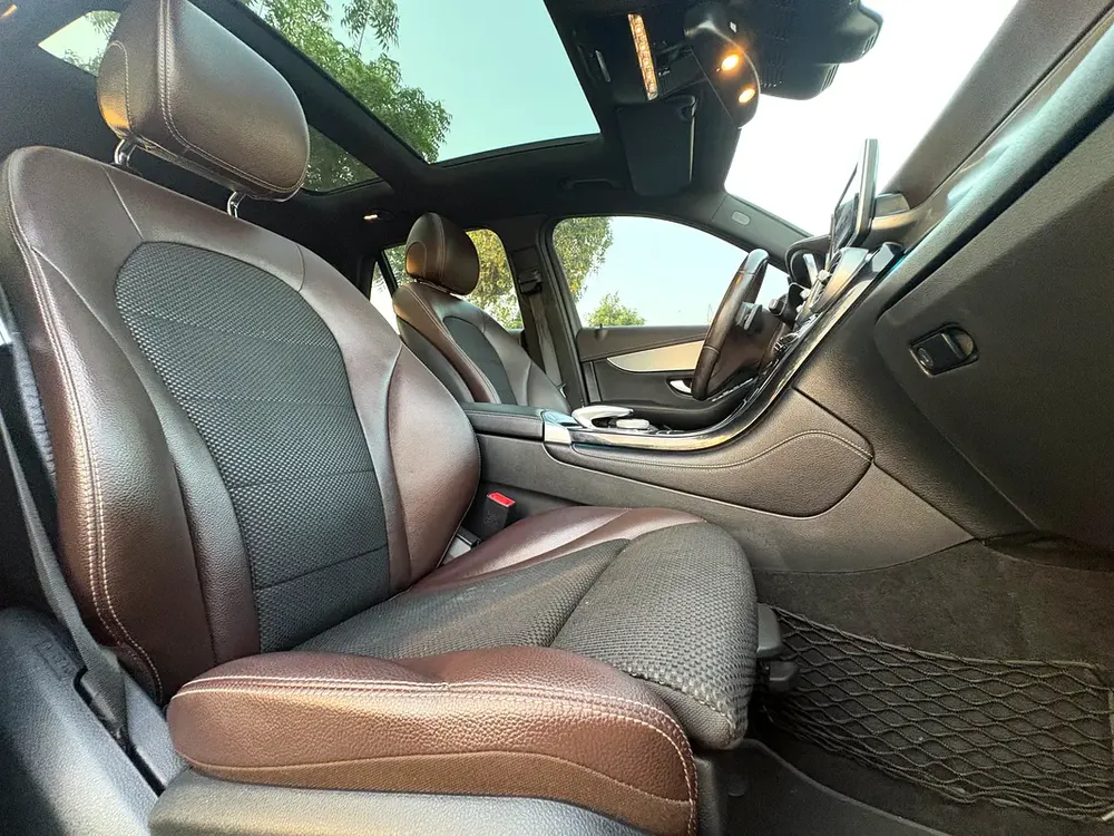 Mercedes-Benz GLC 250 4MATIC 2018, GCC Specs - Image 15