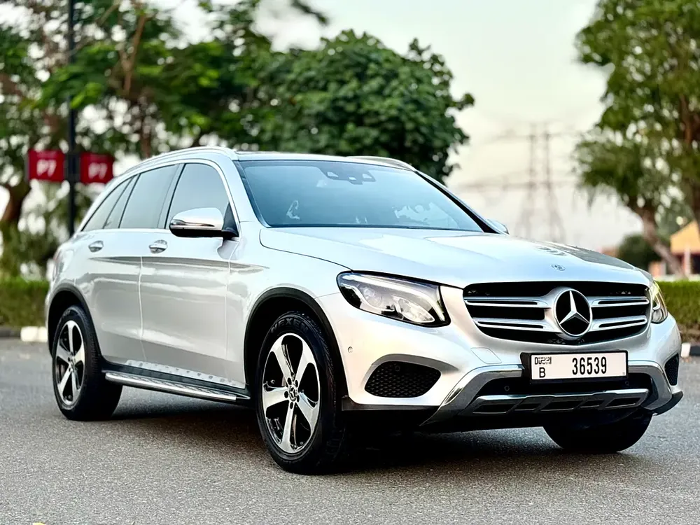 Mercedes-Benz GLC 250 4MATIC 2018, GCC Specs - Image 4