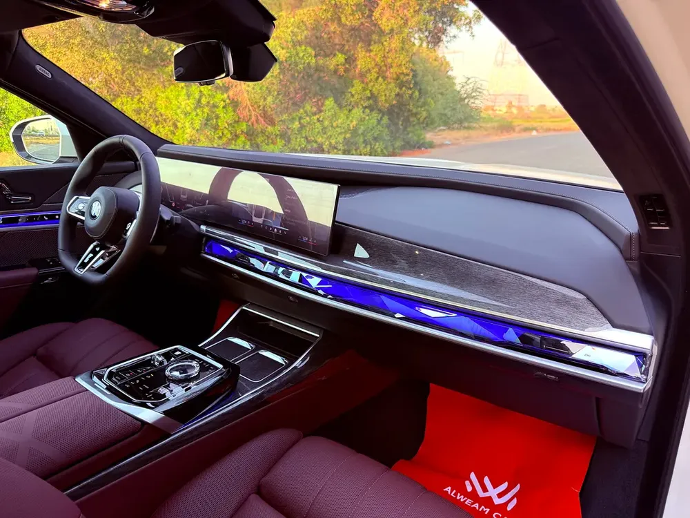 2026BMW 740i M Sport | GCC Specs | Brand New - Image 15