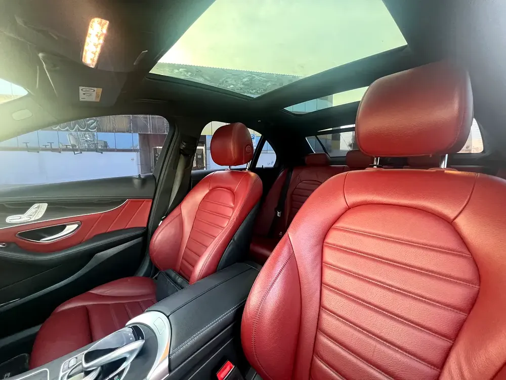 1700 AED Monthly | C200 AMG KIT | GCC Original Paint | Panoramic Sunroof | 360 Camera - Image 10