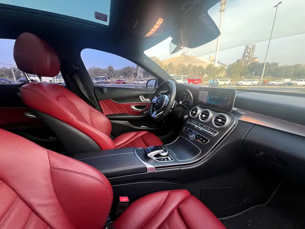 1700 AED Monthly | C200 AMG KIT | GCC Original Paint | Panoramic Sunroof | 360 Camera - Image 11