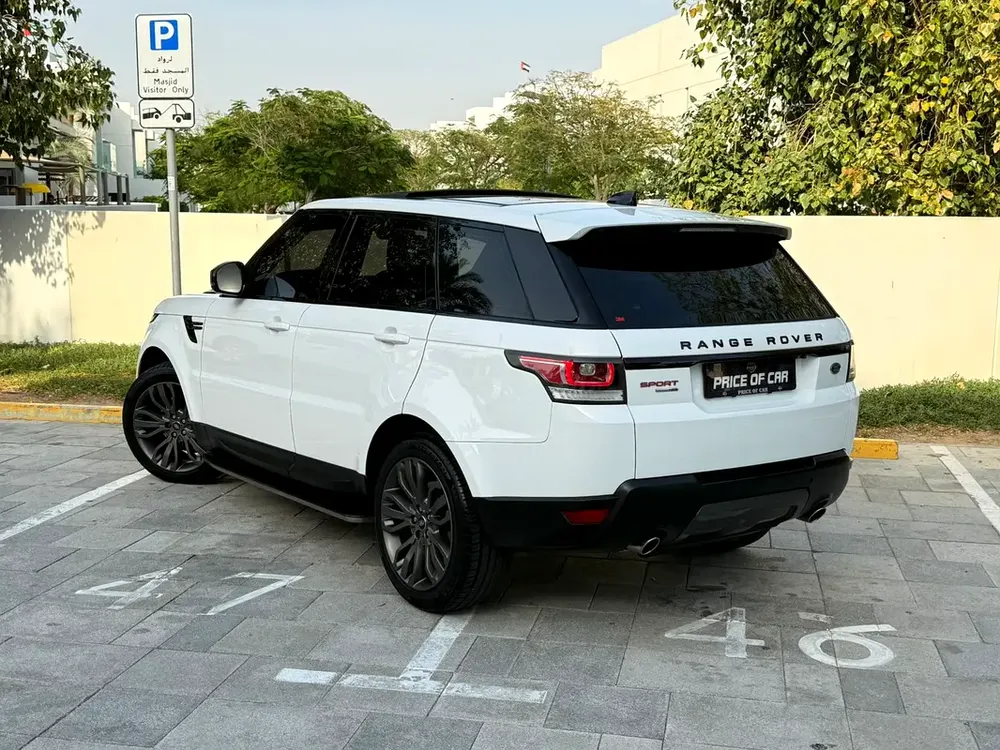 🔥GCC 2017 LR Range Rover Sport 3.0L V6 | IMMACULATE CONDITION | FSH🔥 - Image 7