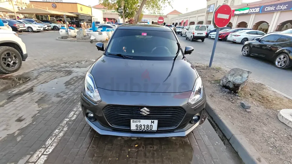 2020 Suzuki Swift GLX - only 47000 KMS !! - Image 5