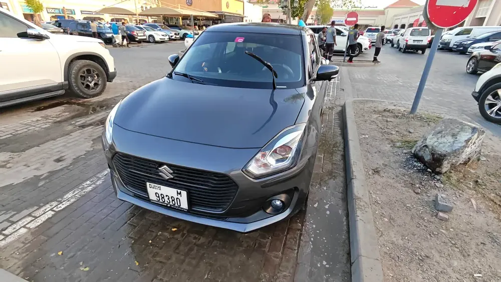 2020 Suzuki Swift GLX - only 47000 KMS !! - Image 6
