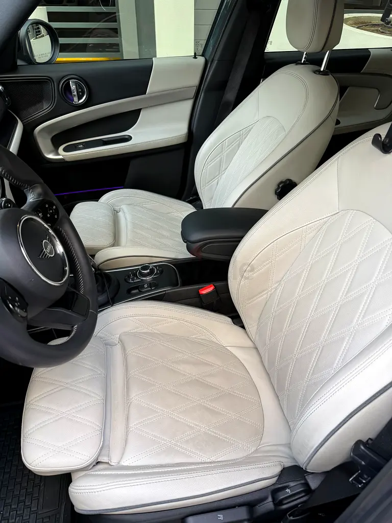 2023 MINI Countryman Cooper S - US Specs - Low Mileage - Sport Package - Image 7