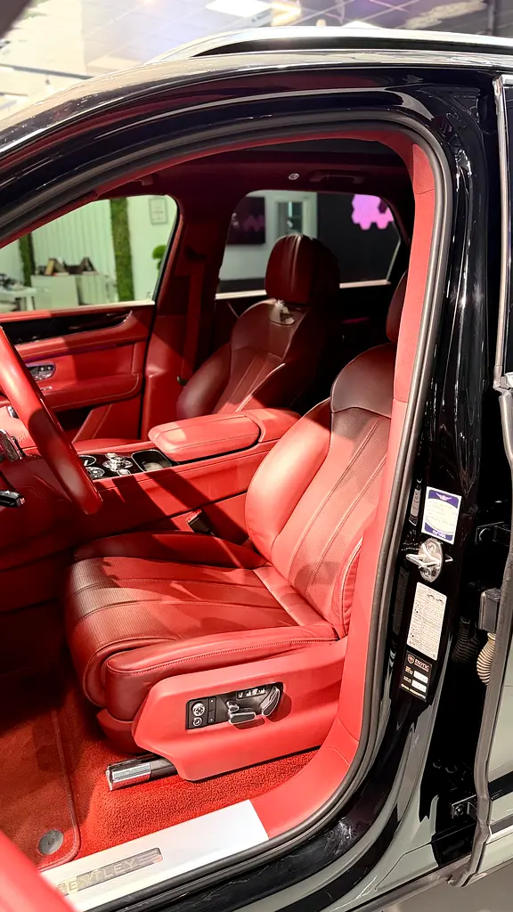 2018 Bentley Bentayga Standard GCC Specs - Image 20