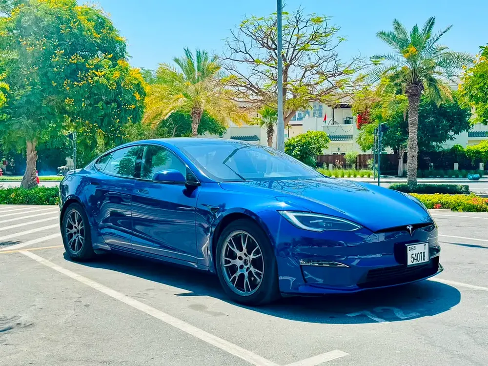 Tesla Model S 2022 American Specs - Dual Motor All-Wheel Drive - Image 7