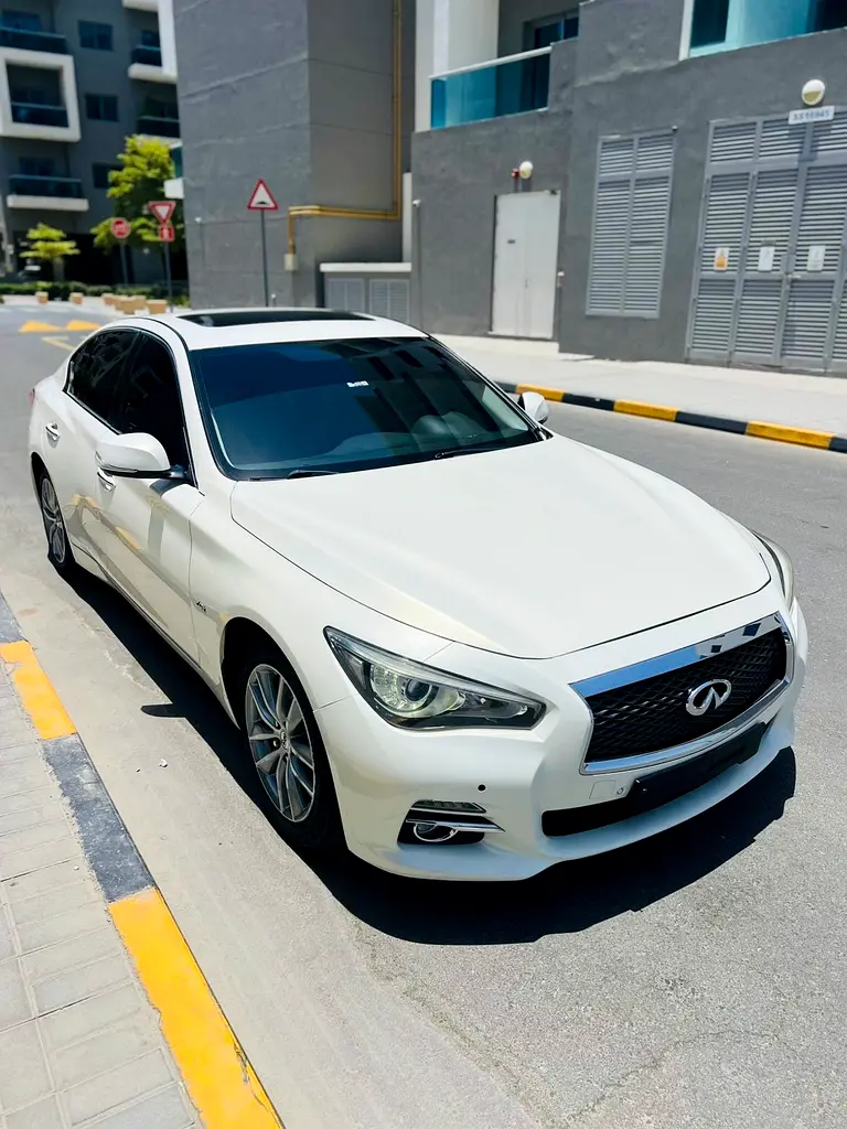 Infiniti Q50 Luxe 2014 GCC Specs - Image 11