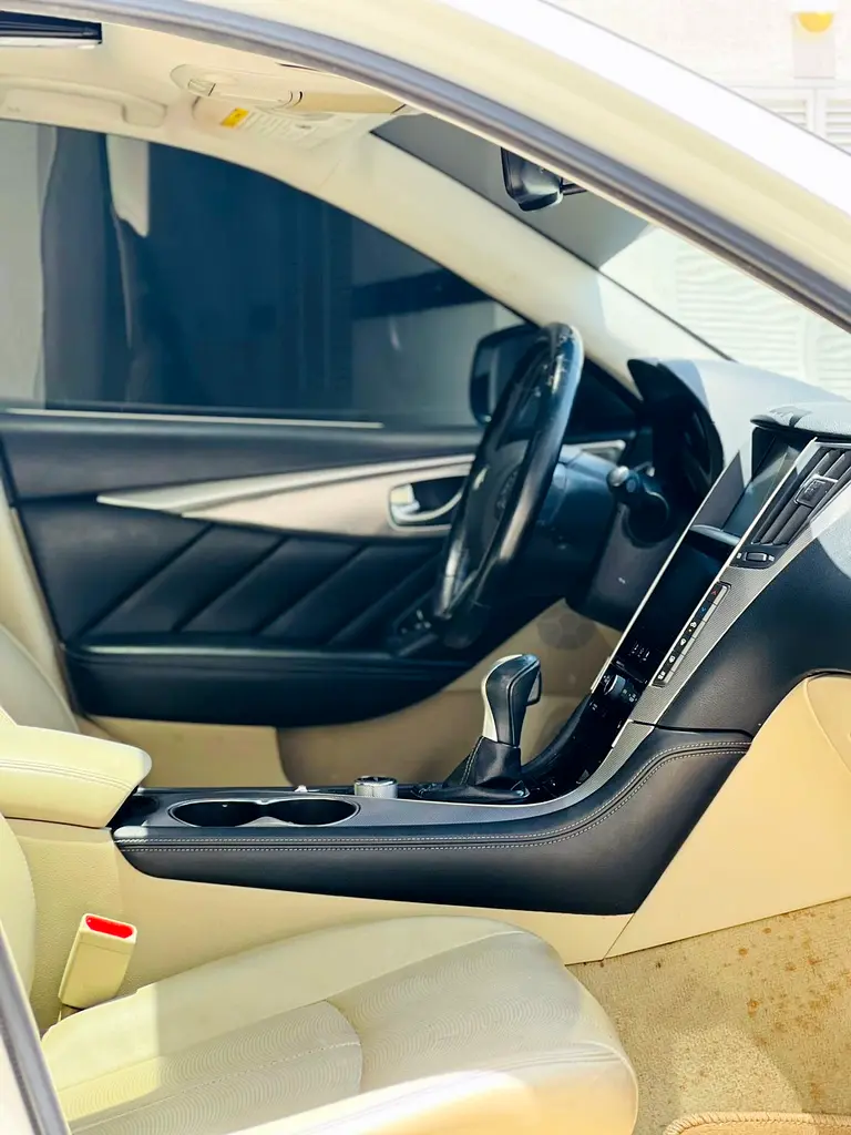 Infiniti Q50 Luxe 2014 GCC Specs - Image 13