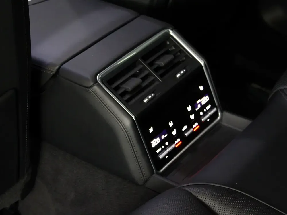 2020 - Porsche Panamera Turbo S E-Hybrid - Prestige Condition - Image 15