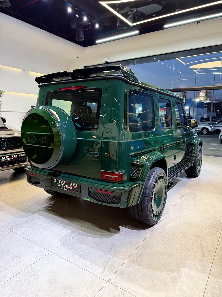 2025 Mercedes-Benz G-Class Brabus G 800 Widestar - GCC/Other Specs - Image 4
