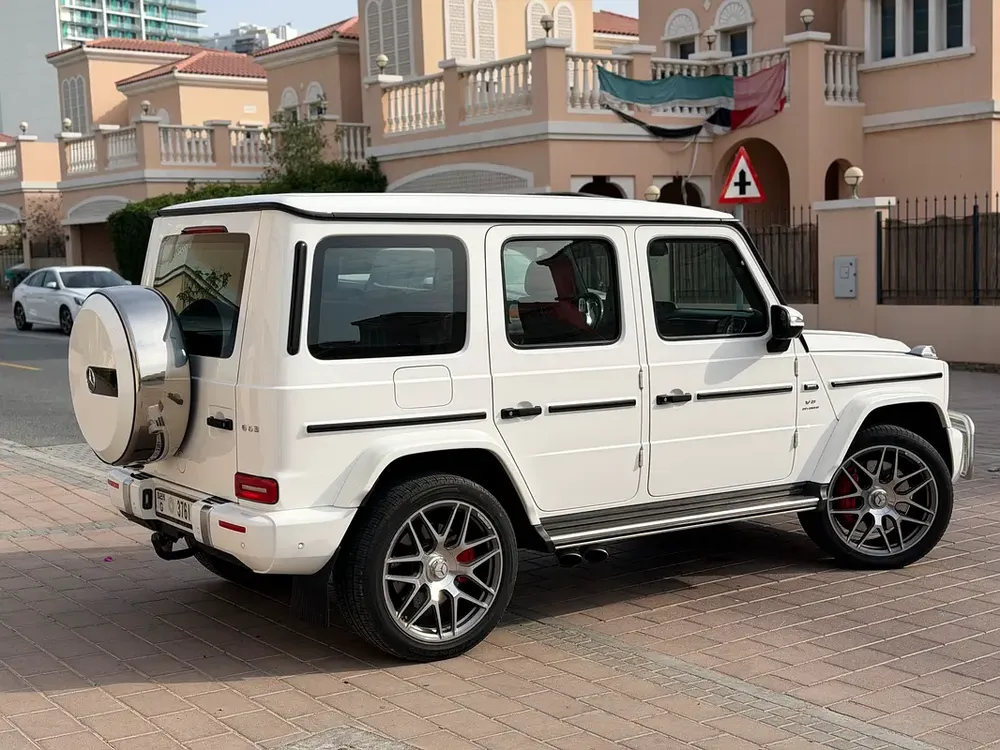 Mercedes-Benz G63 White Full Option 2021 In Excellent Condition - Image 6
