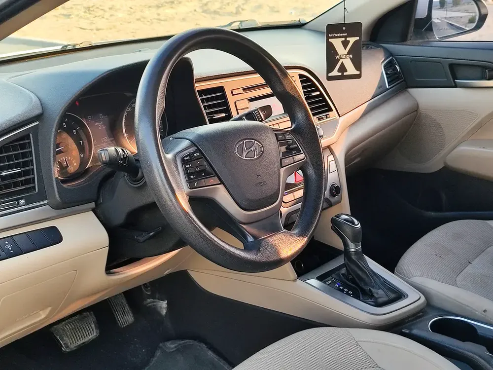2016 Model | Elantra 1.6L 4-Cy| engine | GCC Specs | Ready to drive - Image 6