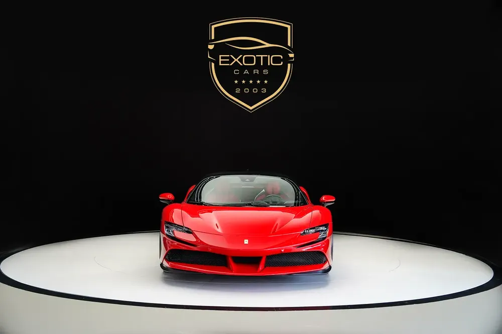 SF90 STRADALE | SERVICE SEPT 2028 | RED/RED - Image 10