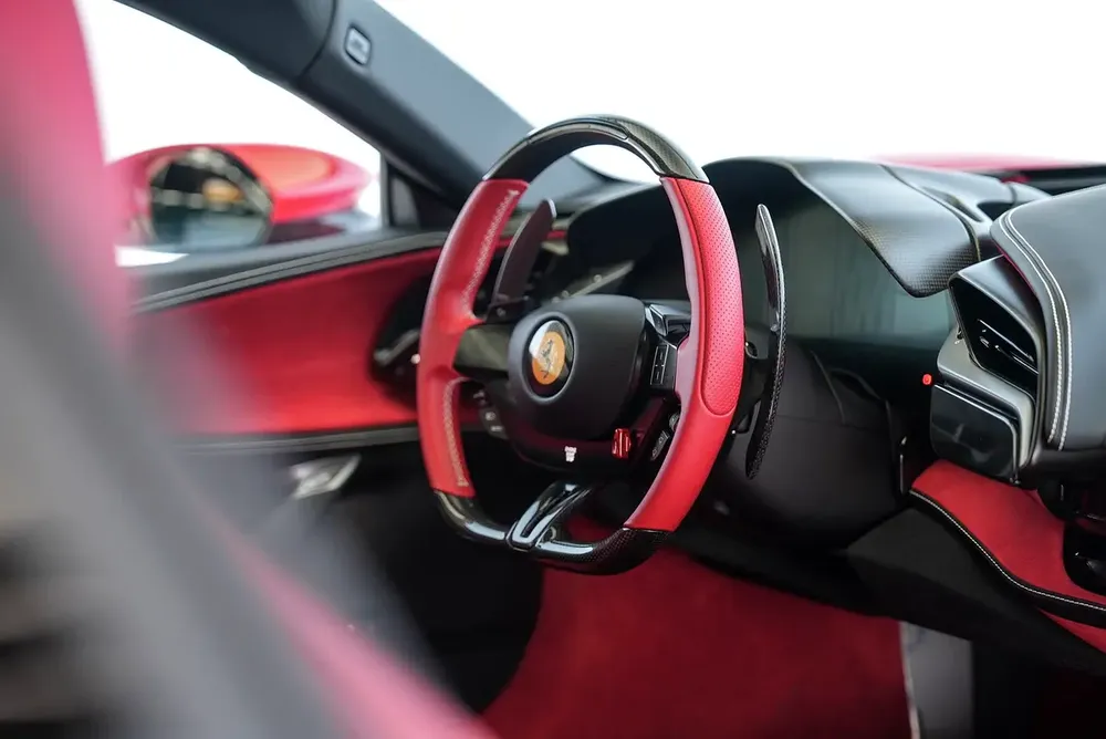 SF90 STRADALE | SERVICE SEPT 2028 | RED/RED - Image 7