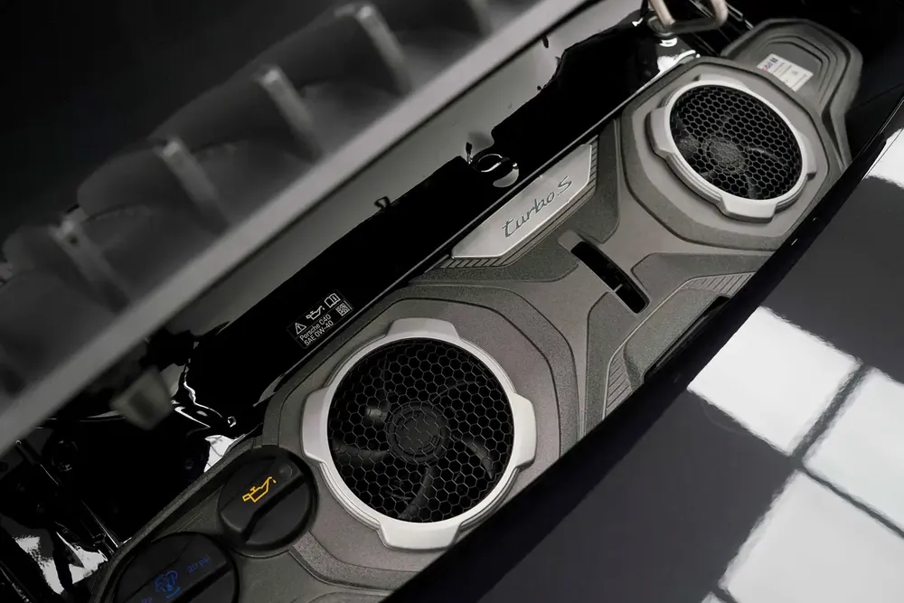 2024 PORSCHE 911 TURBO S / GCC / DEALER WARRANTY - Image 16