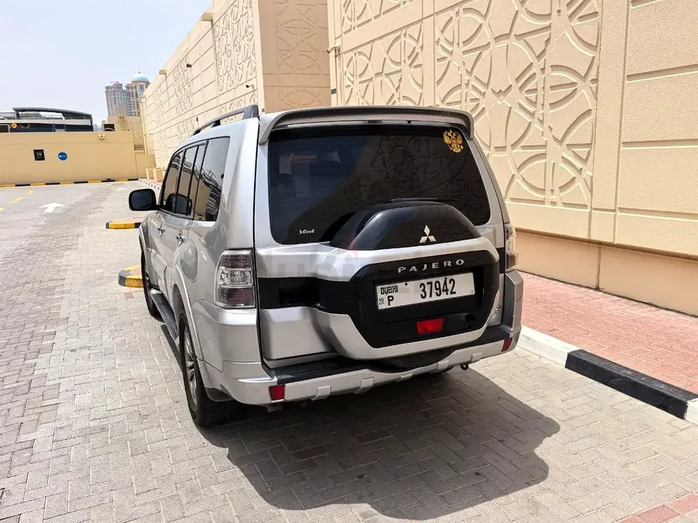 Mitsubishi Pajero GLS 2018 | GCC Specs | Well Maintained - Image 4