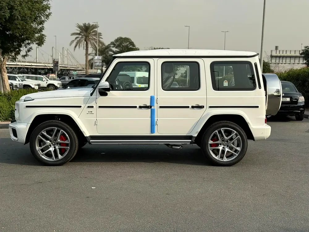 2026 MERCEDES G63 AMG BRAND NEW KOREAN SPECS - Image 4