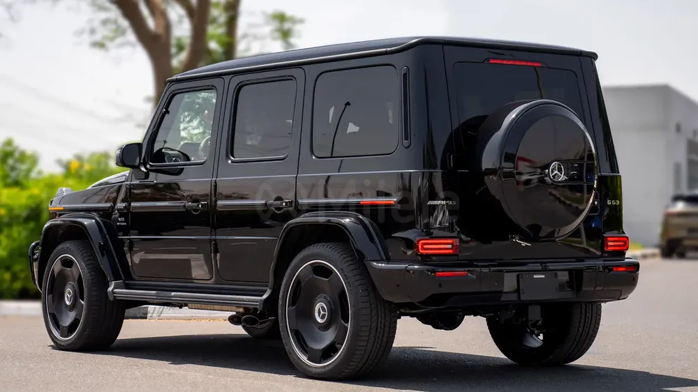 BRAND NEW G63 2025 black | RED INTERIOR | FULL OPTION - Image 4
