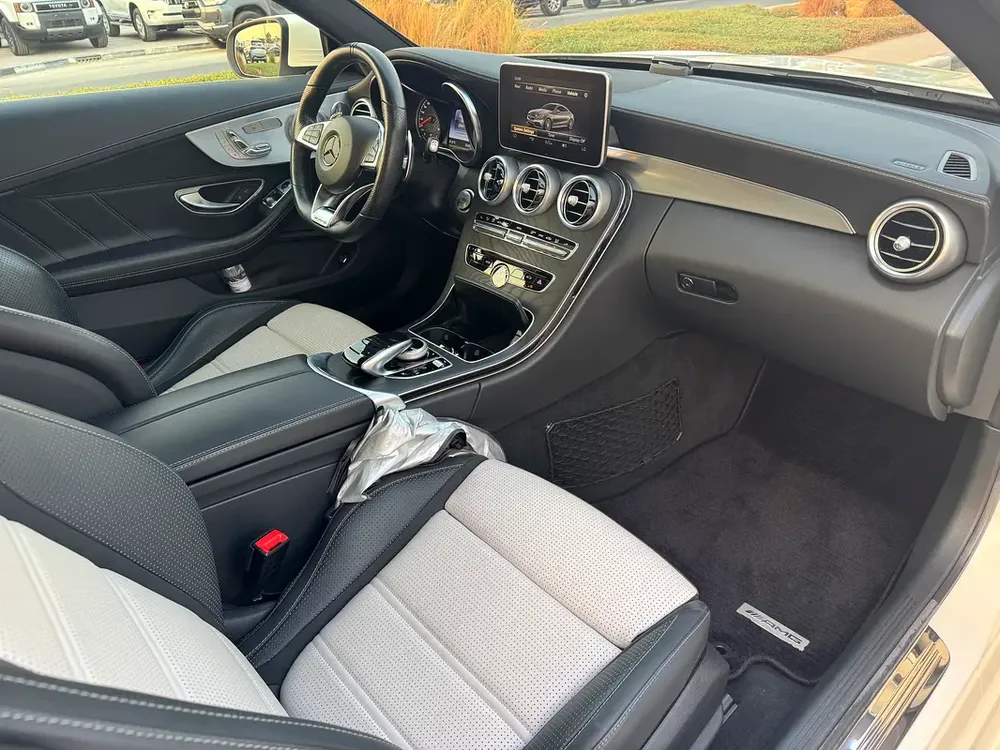 MERCEDES C63 COUPE 2017 4.5 GRADE FRESH JAPAN IMPORT - Image 13