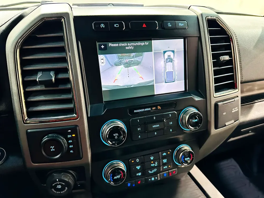 Ford F150/Raptor 2019/Clean Title/Canadian Spec - Image 16