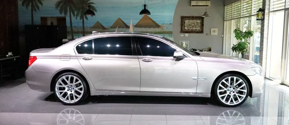 Executive Package . GCC Specs . High Option . Excellent Condition - Image 7