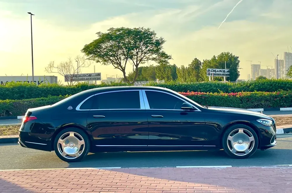 2023 Mercedes-Maybach S-Class S580 GCC Specs - Image 7